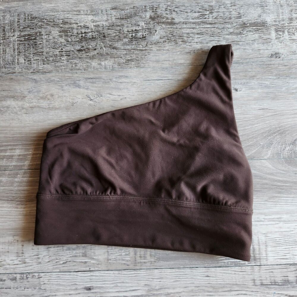 (6) Lululemon Align Asymmetrical Bra